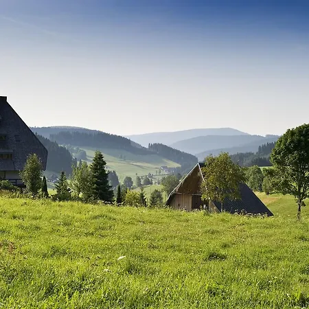 Konukevi Schweizerhof 3*
